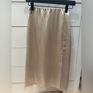 Aritzia Babaton Cream Midi Skirt